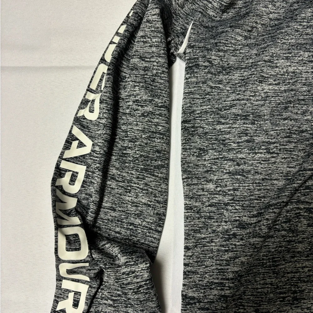 UNDER ARMOUR HOODIE ✔️ - Picture 3 of 4